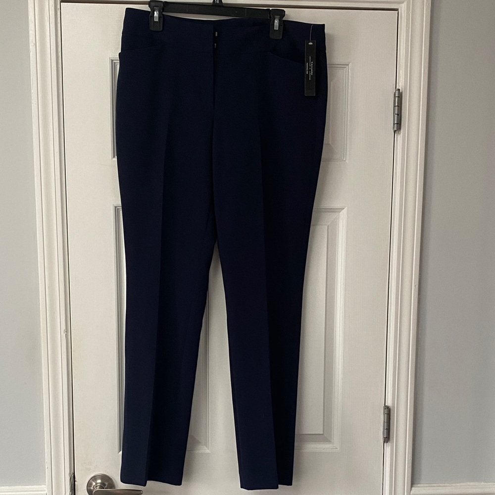 Tahari Women’s Navy Pants